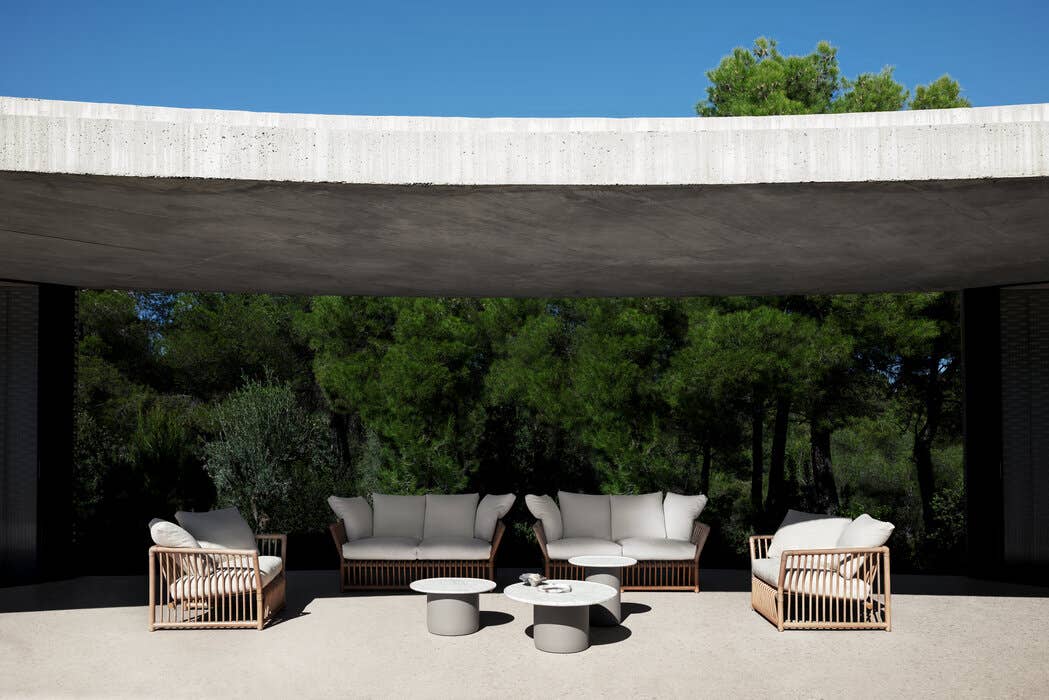 Button Tables Outdoor