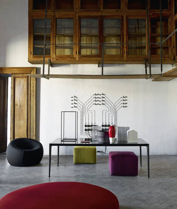 Mirto Indoor