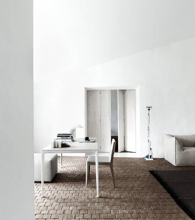 Mirto Indoor