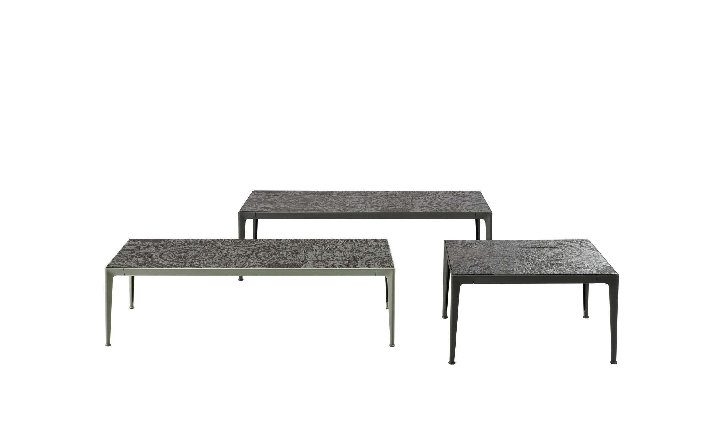 Mirto Outdoor — итальянская мебель B&B Italia — Небольшие столы